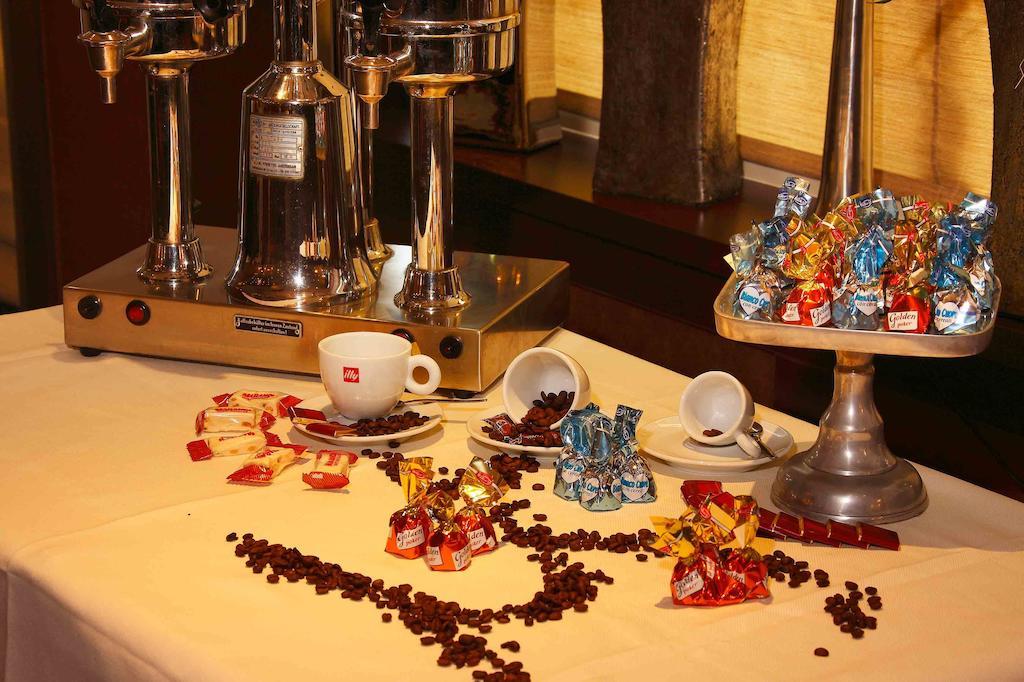 Hotel Parkzicht Veendam Екстер'єр фото